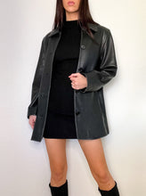 Load image into Gallery viewer, Vintage Black Leather Oversized Jacket (M)
